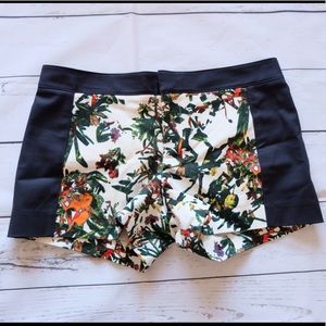 FINAL SALE Club Monaco Floral Short Size 2
